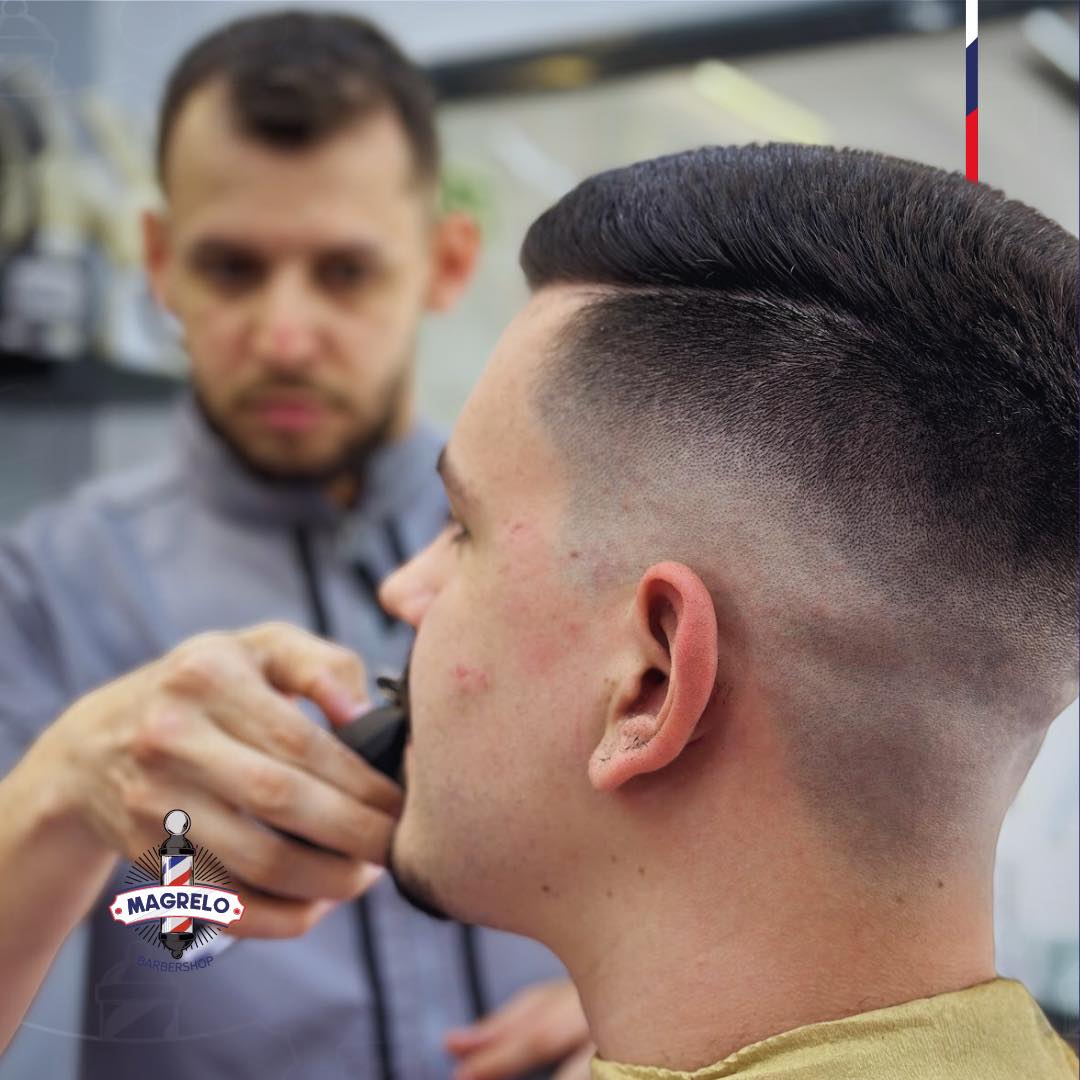 Corte de cabelo na Magrelo Barbershop em Braga